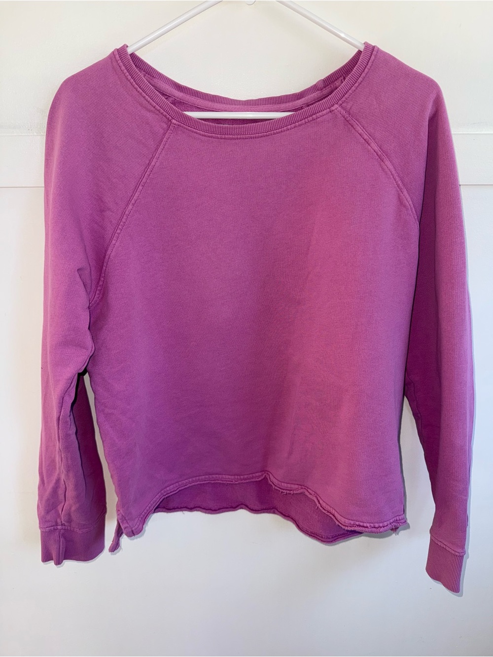Pact Sweatshirt Womens Small Pink/Purple Pullover Raw Hem 100% Organic Cotton